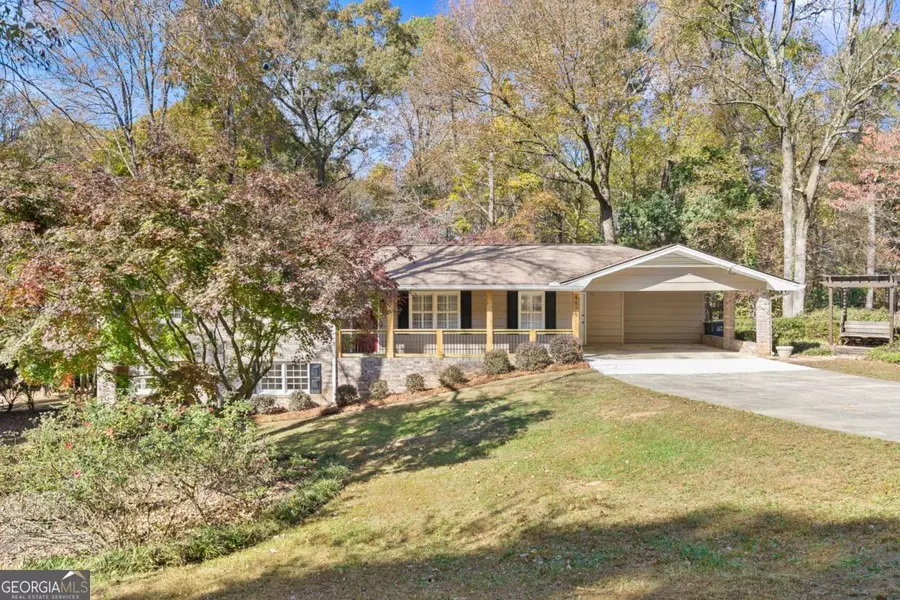 4879 Joy LN SW, Lilburn, GA 30047