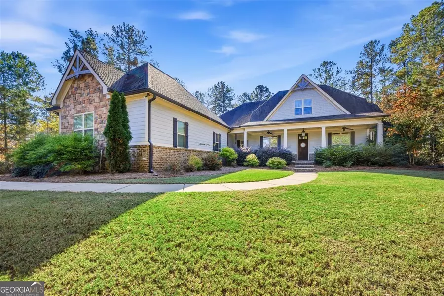 217 Crescent DR, Forsyth, GA 31029