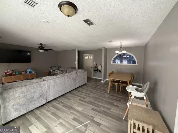 Warner Robins, GA 31093,208 Pellimore DR