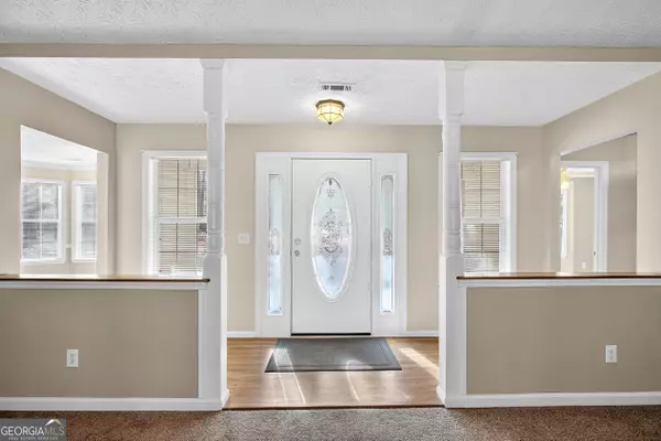 Senoia, GA 30276,909 Lawshe RD