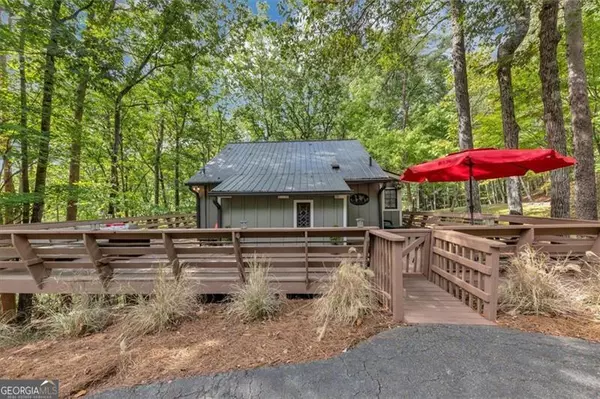 Waleska, GA 30183,105 INDIAN OAK DR