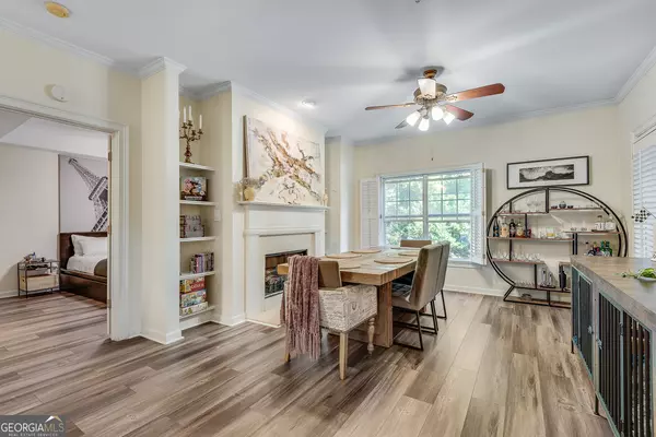 Atlanta, GA 30324,3275 Lenox RD NE #108