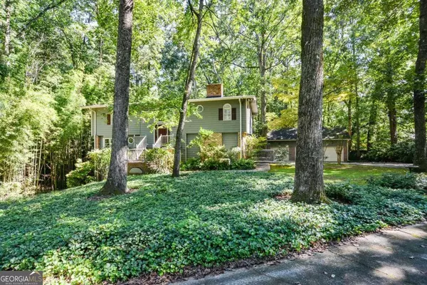 Marietta, GA 30064,852 Hickory DR SW