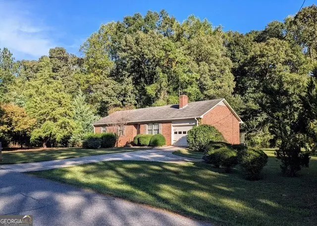 1030 Cherokee CIR, Athens, GA 30606