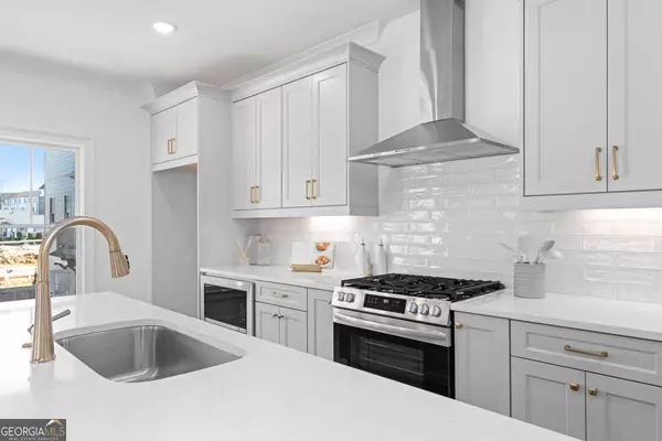 Atlanta, GA 30354,3307 Stillwood DR