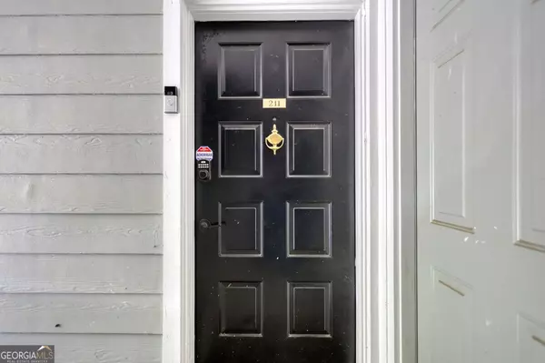 Atlanta, GA 30324,211 Summit North DR NE ## 211