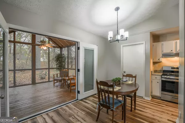 Alpharetta, GA 30022,385 BIRCH RILL DR