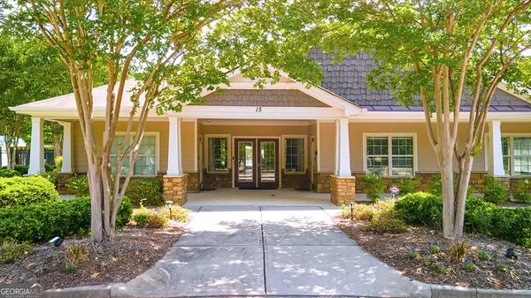 Senoia, GA 30276,305 Staffin DR