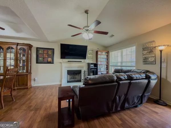 Winder, GA 30680,212 RAINBOW LN