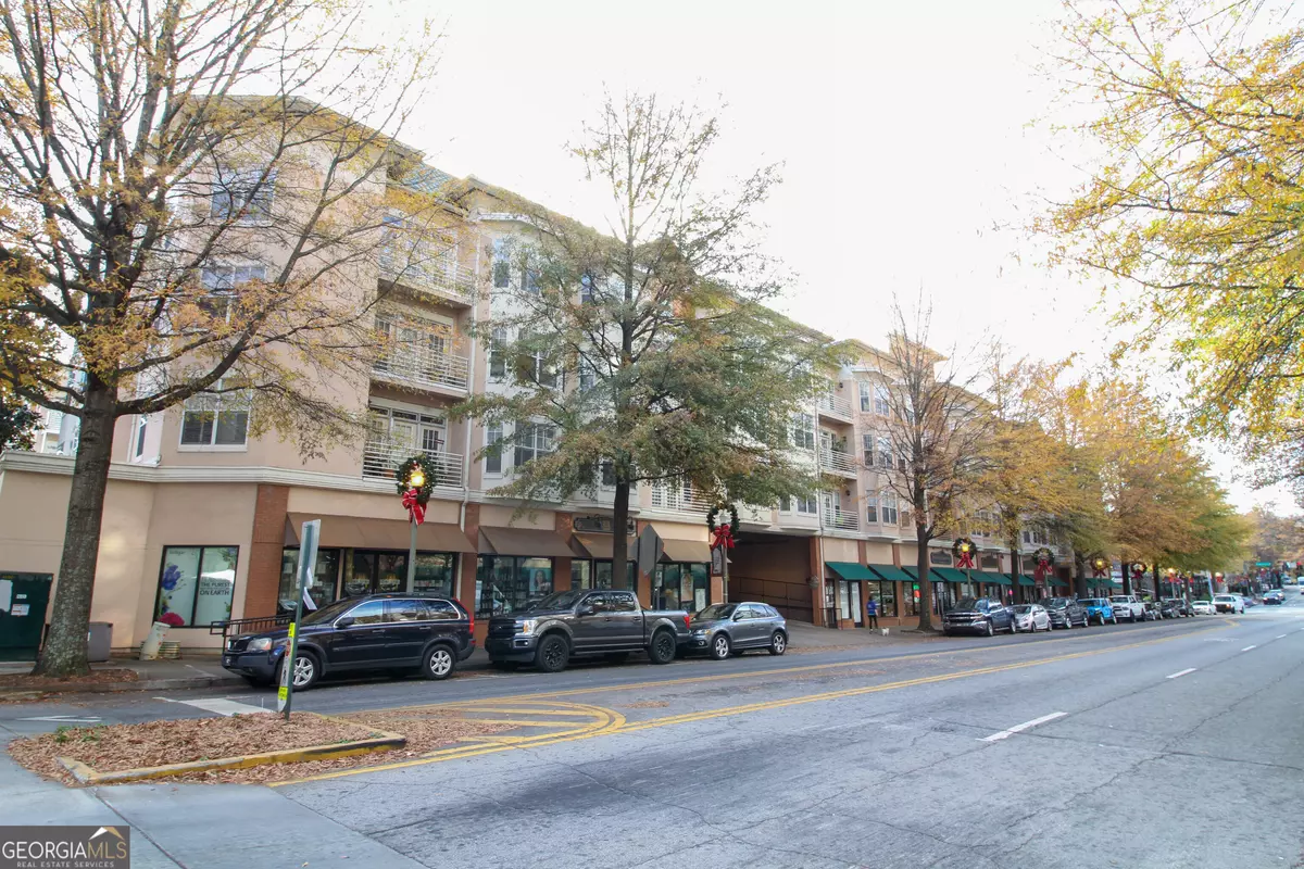 Decatur, GA 30030,225 E Ponce De Leon AVE #325