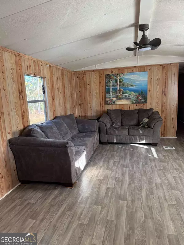 Waycross, GA 31501,1316 Blackwell ST