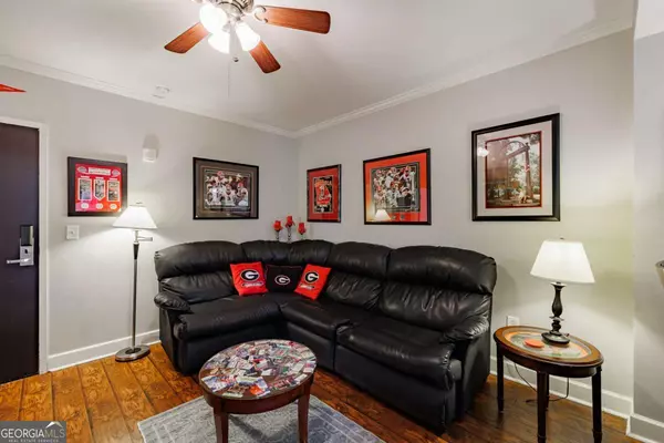 Athens, GA 30601,250 Broad ST #615