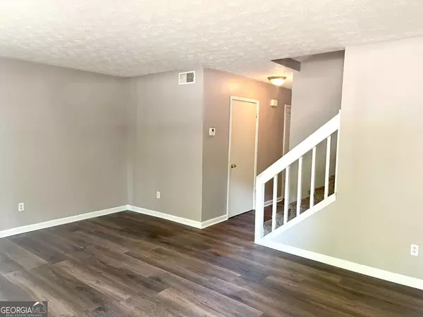 Fayetteville, GA 30215,145 Meadowbrook CT #UNIT A