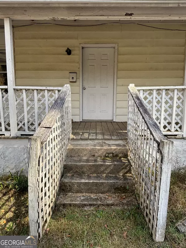 Conyers, GA 30012,1737 Yellow ST NW