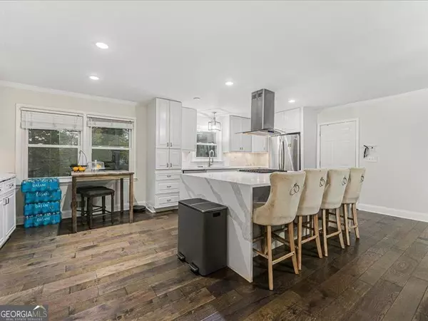 Marietta, GA 30067,2409 Powers Ferry DR SE