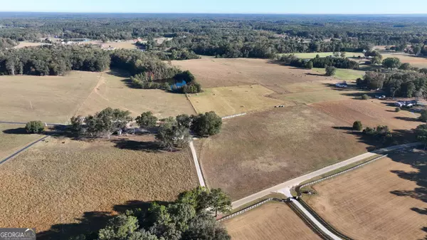 Brooks, GA 30205,460 Mask Road