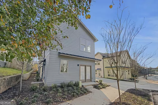 Atlanta, GA 30310,1070 Dill AVE SW #201