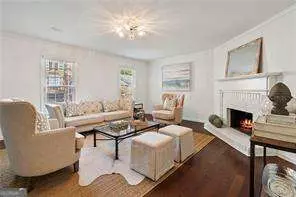 Atlanta, GA 30328,504 Dunwoody Chace #5