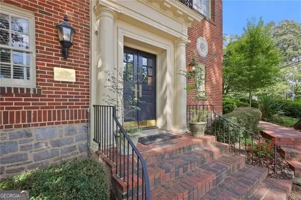 Atlanta, GA 30309,1 S Prado NE #1