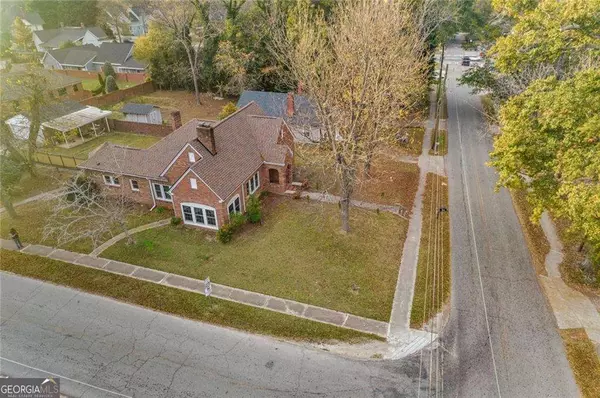 Winder, GA 30680,15 E New ST