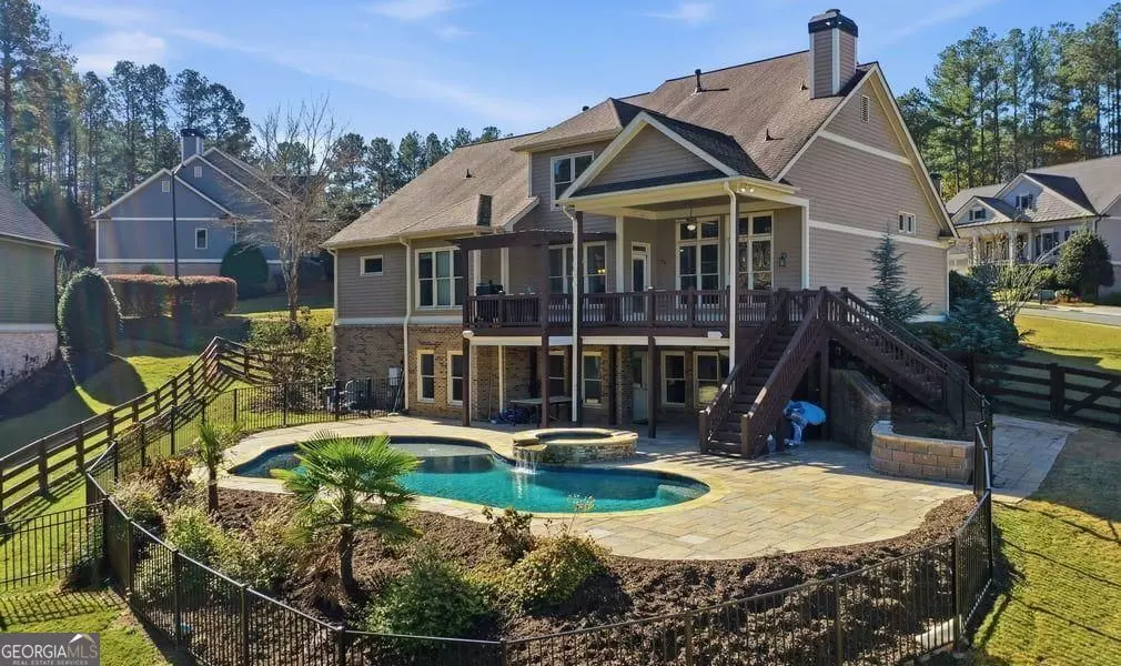 56 Stillwater LN, Dallas, GA 30132