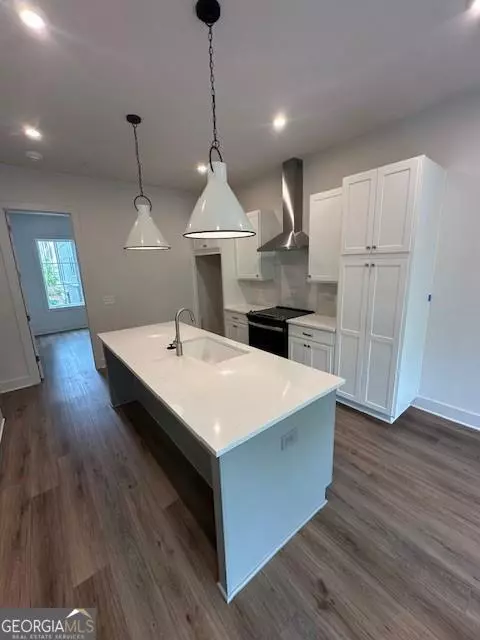 Atlanta, GA 30318,988 Bibbs Circle NW #31