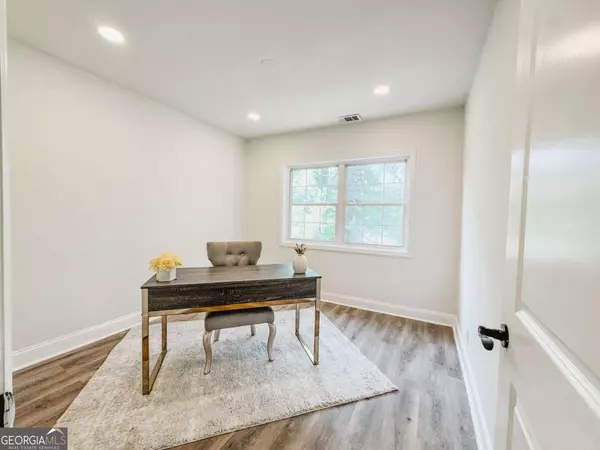 Atlanta, GA 30344,948 Reed AVE