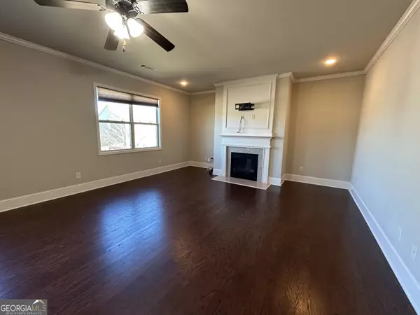 Acworth, GA 30102,611 Ceremony WAY