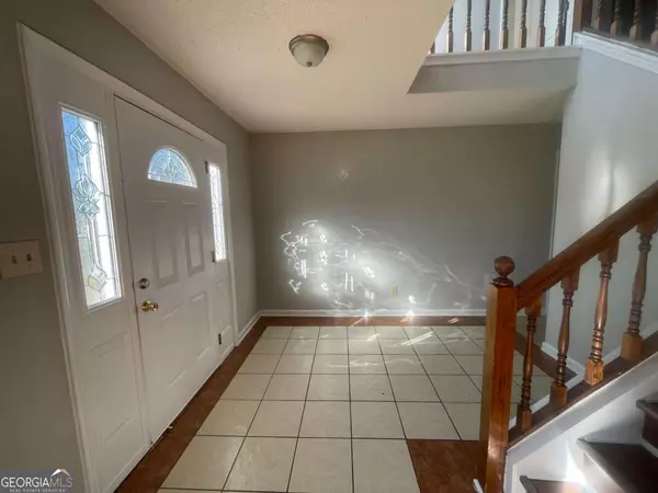 Lithonia, GA 30058,6387 Seths WAY