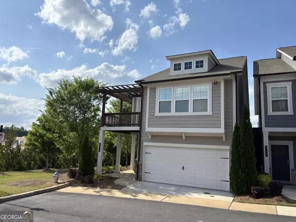 301 Hayden CIR, Woodstock, GA 30189