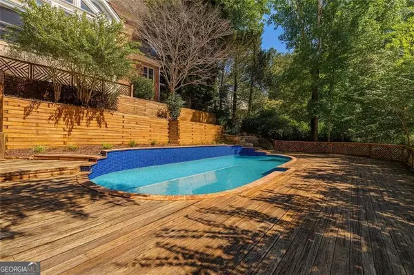 Lilburn, GA 30047,4070 RUNNYMEDE DR