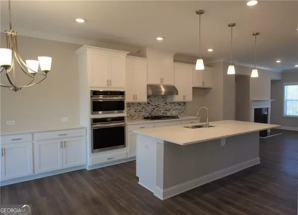 Alpharetta, GA 30005,977 Catamaran CT