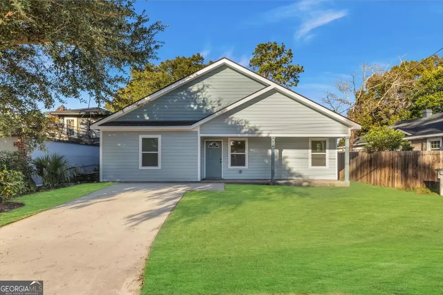 22 W 61st ST, Savannah, GA 31405