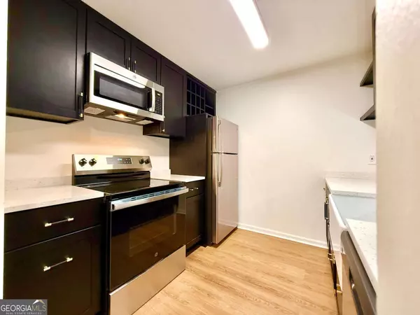 Atlanta, GA 30305,3655 Habersham RD NE ##A212