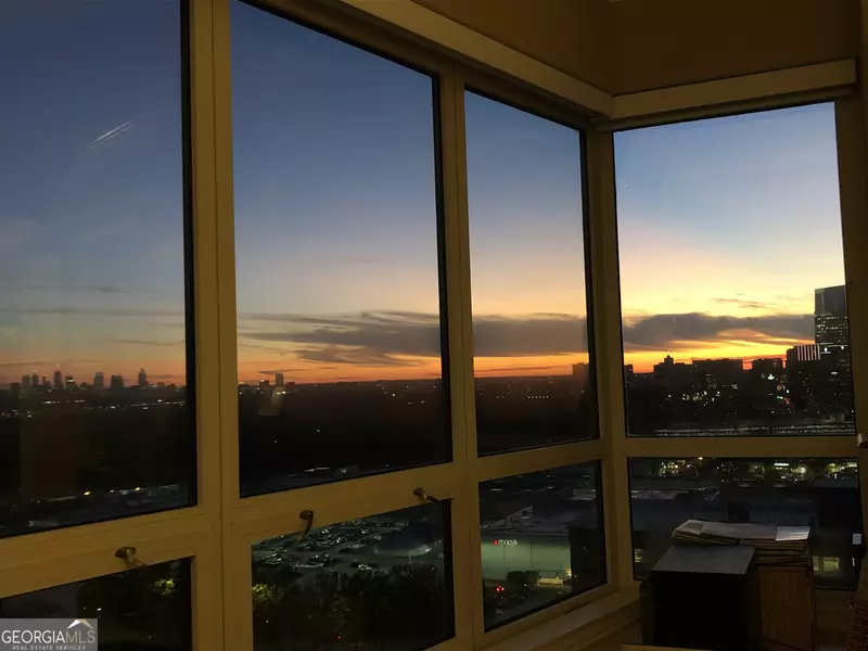 3475 Oak Valley RD NE #2110, Atlanta, GA 30326