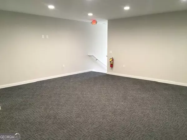 Alpharetta, GA 30004,1740 Grassland Pkwy #104