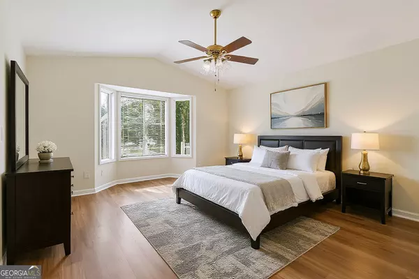 Roswell, GA 30075,1110 Lake DR