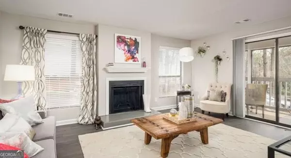 Atlanta, GA 30328,7100 Roswell RD #1304