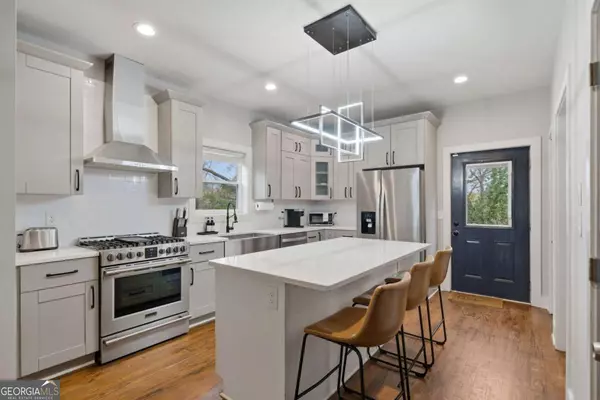 Atlanta, GA 30315,160 Vanira AVE SE #A