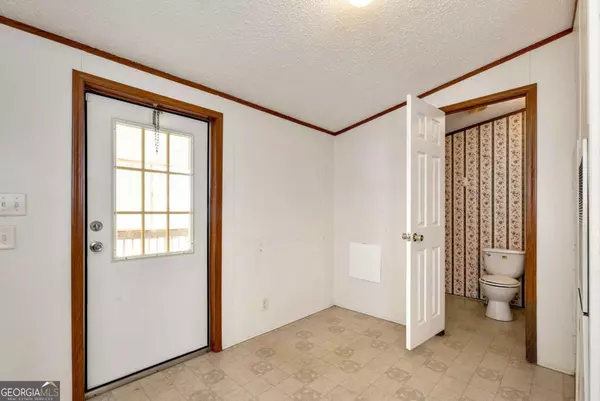 Jefferson, GA 30549,6392 Athens HWY