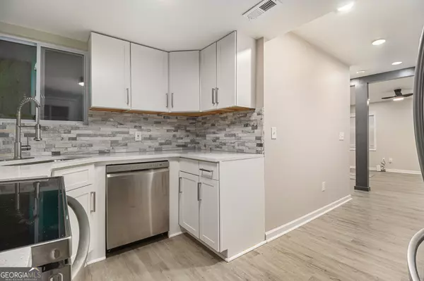 Atlanta, GA 30310,1246 Campbellton RD SW