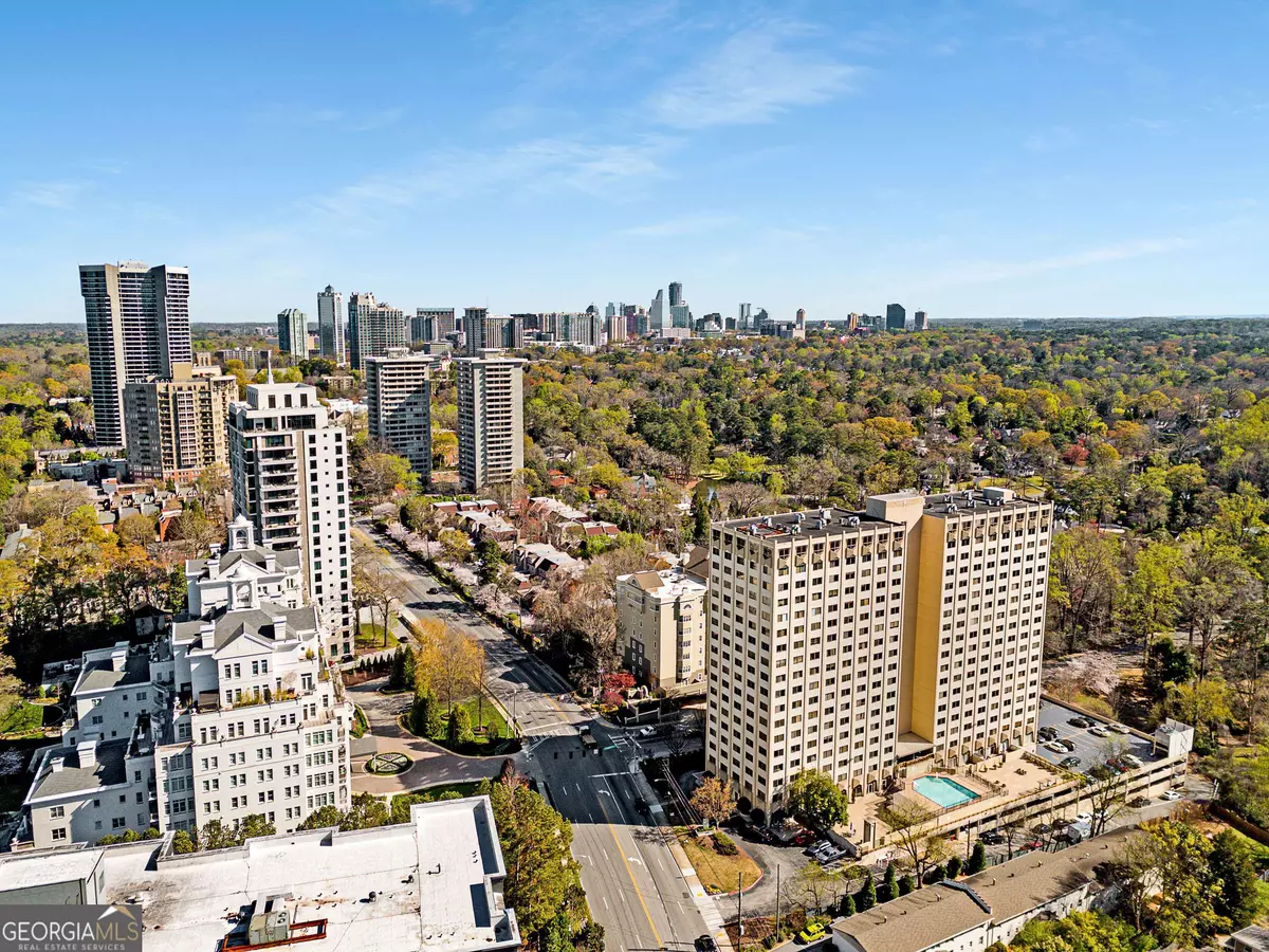 Atlanta, GA 30305,2479 Peachtree RD NE #APT 1716