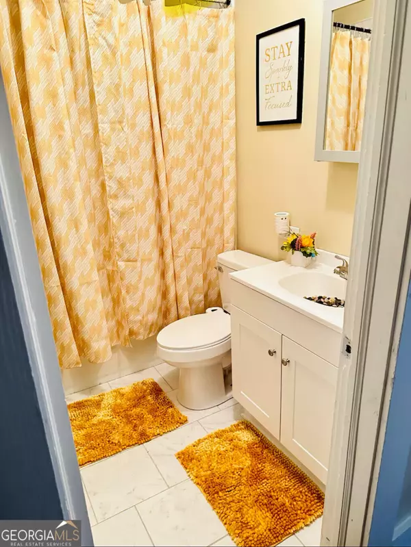 Macon, GA 31206,686 robert henry ST