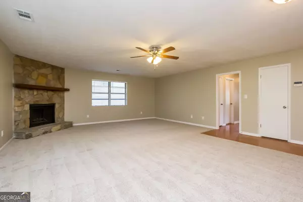 South Fulton, GA 30349,3790 Creekview CIR