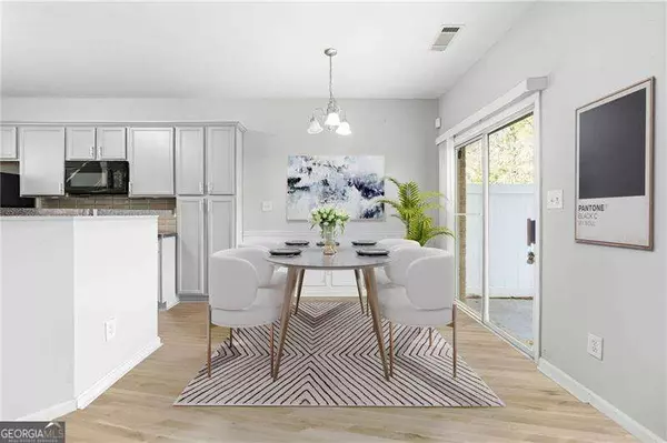 Suwanee, GA 30024,384 Creek Manor WAY