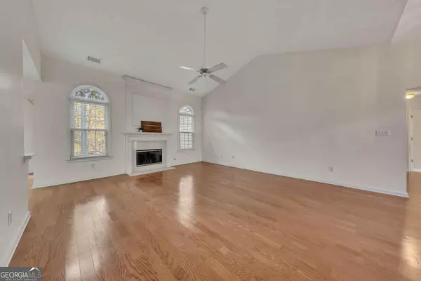 Woodstock, GA 30189,522 Huntgate RD