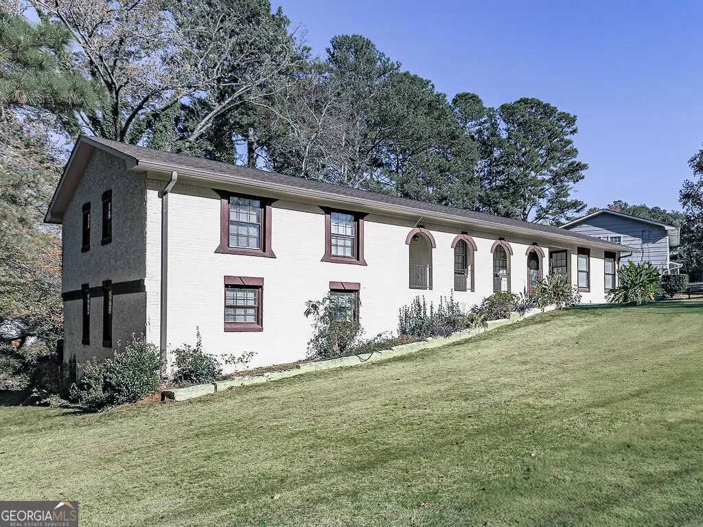 Riverdale, GA 30296,6266 Auburn DR