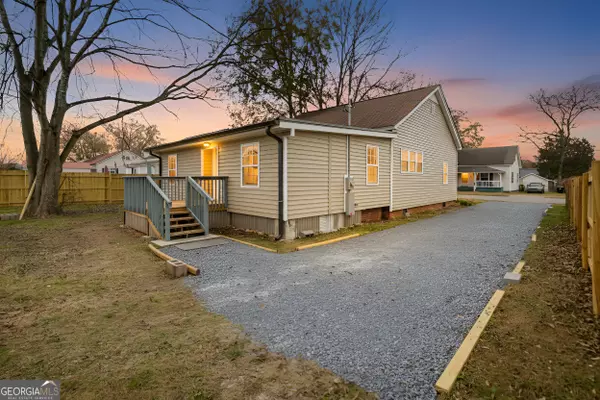 Aragon, GA 30104,58 Elm ST