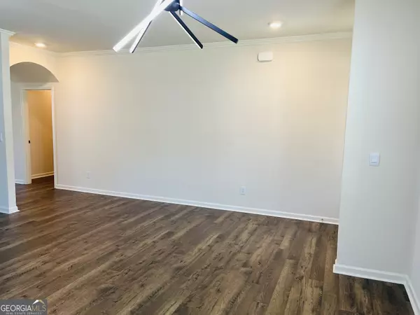 Fairburn, GA 30213,910 Sly Fox RUN