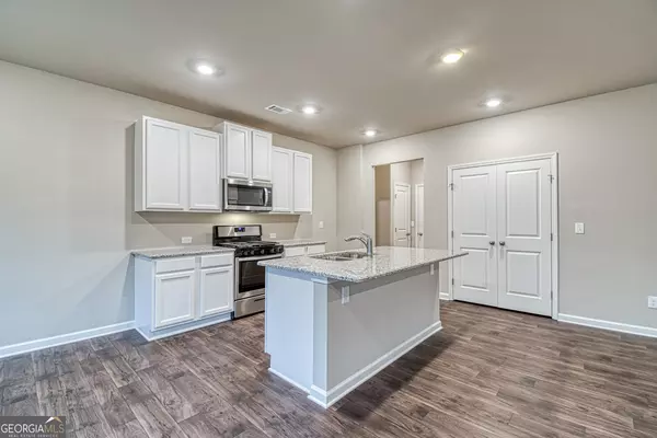 Snellville, GA 30039,3527 Iron Hearth BND #112A